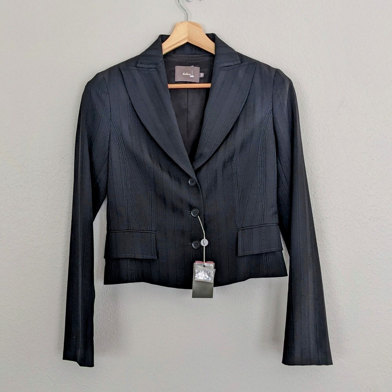 Nwt Women's Kulson Crop Blazer Three Button Black Eu Size 42 Us Sz 10 Medium